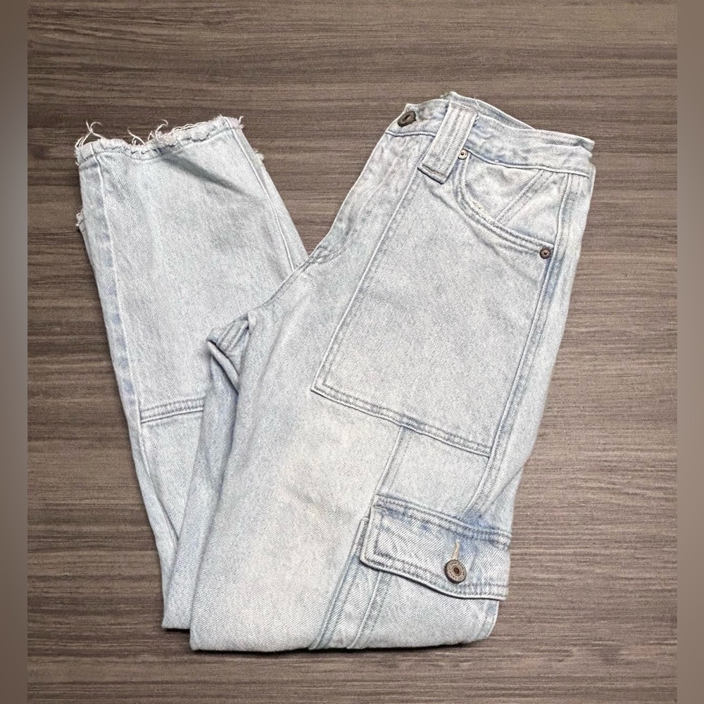 KanCan Light Wash High-Rise Jeans